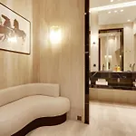 Thelander - Serviced In Louvre Apartmán