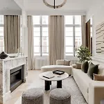 Thelander - Serviced In Louvre Apartmán *