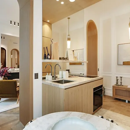 Thelander - Serviced In Louvre Apartamento