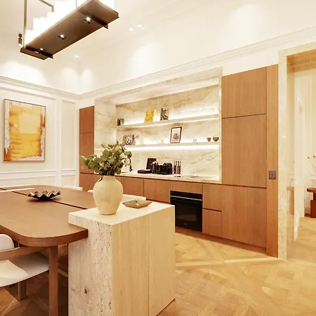 Thelander - Serviced In Louvre Apartman